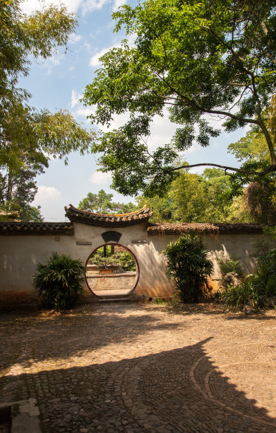 中国云南省昆明市的金庙公园图片下载