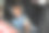 可爱的小女孩睡在车内的儿童安全座椅上图片下载
