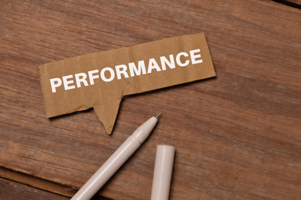 顶部的钢笔和备忘录写与性能图片下载