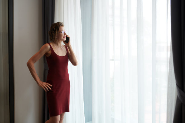 成熟女性呼叫伴侣图片下载