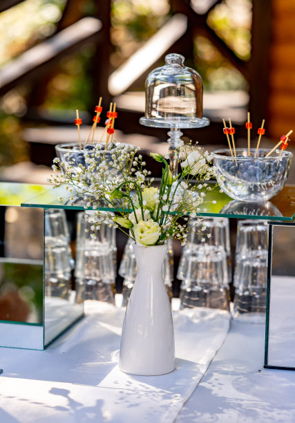 婚礼自助餐的概念。宴会餐厅餐饮宴会。图片下载