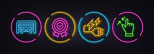 停车场，电力插头和保险奖章最小线图标。对于web应用程序，打印矢量图片下载