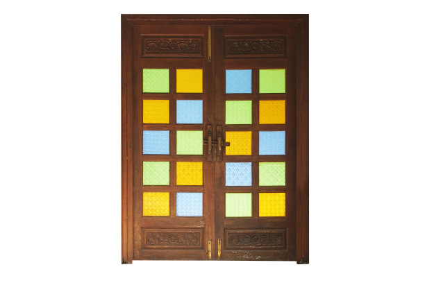 框架和旧木门孤立在白色背景与剪辑路径。图片下载