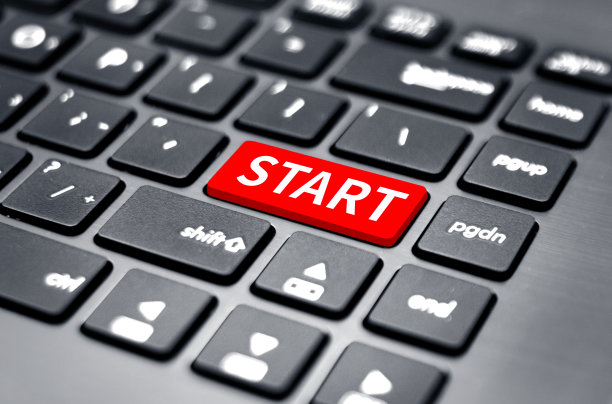 开始写在黑色键盘上图片下载