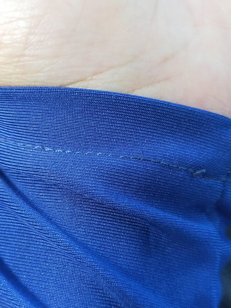 t恤面料纹理特写。照片可作为时尚、商务、设计参考图片下载