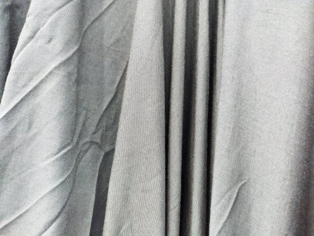 这块灰布稍微折了一下图片下载