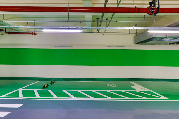 车库的停车位图片下载