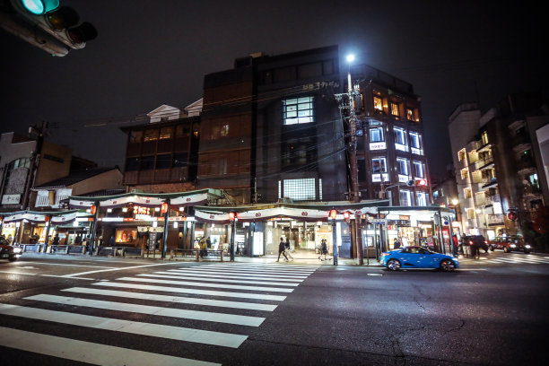 祗园地区空荡荡的街道图片下载