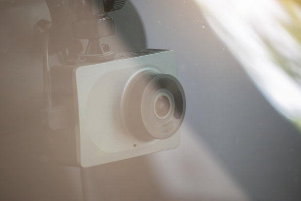 汽车闭路电视摄像机录像机，用于安全驾驶的道路图片下载