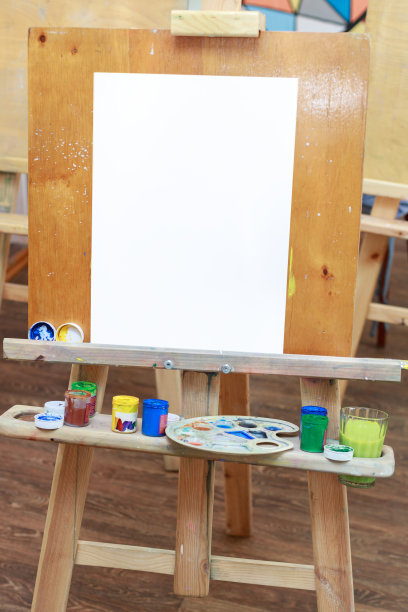 画架与空白形式。的爱好。艺术班图片下载