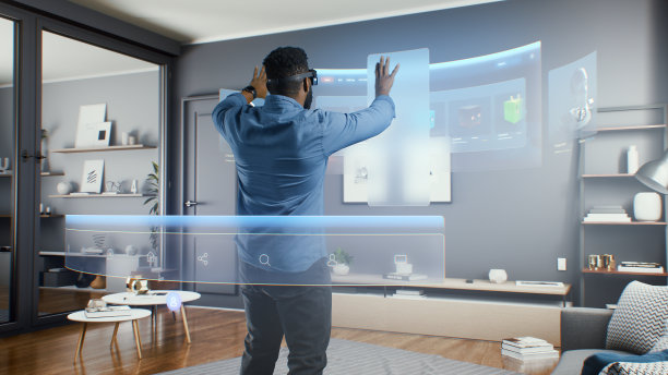 元宇宙空间中使用虚拟NFT接口的人图片下载