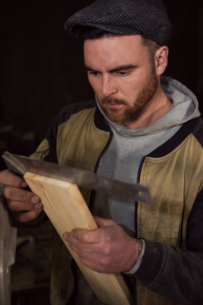 男木匠量木板图片下载