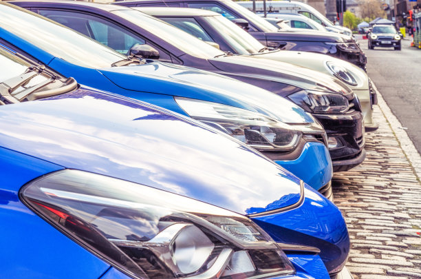 城市停车场图片下载