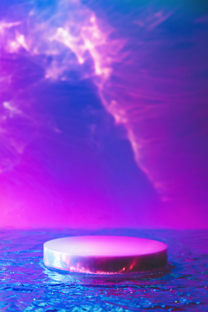 空场景与圆柱讲台全息蓝色背景图片下载