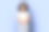 蓝色背景的微笑混血女性肖像图片下载