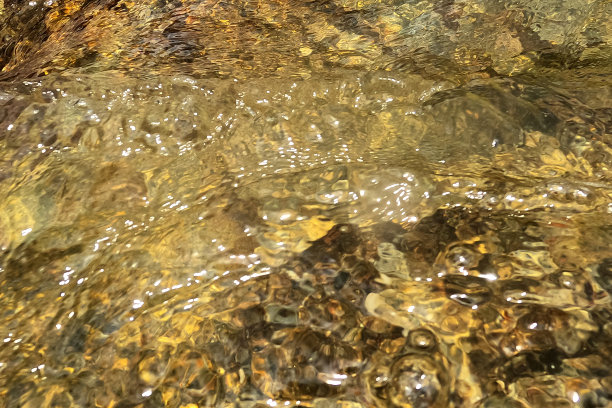 结构水的照片图片下载