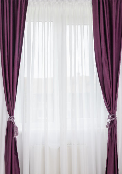 有装饰窗帘的窗户图片下载