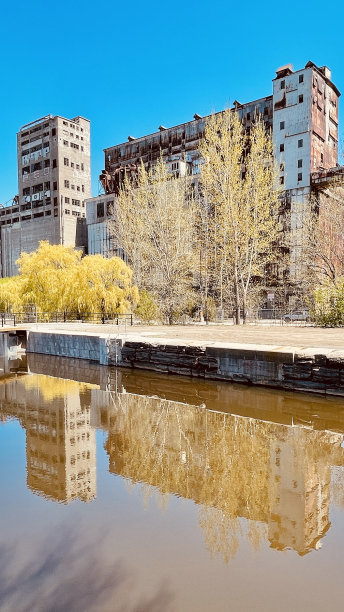 历史悠久的国家运河杜拉欣蒙特利尔图片下载