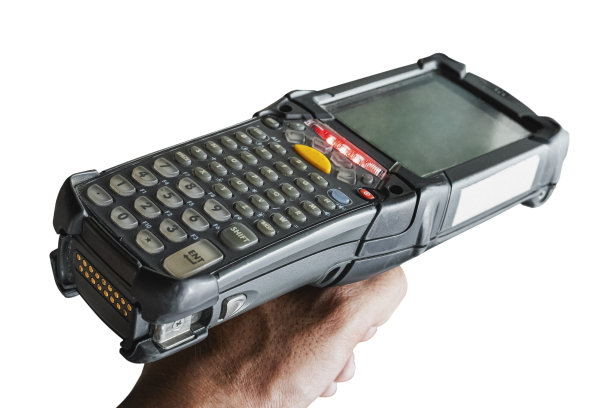 手持白色背景条形码扫描器。用于库存管理的计算机移动工作工具。图片下载