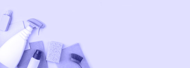 带有房屋清洁产品的横幅是非常前卫的背景。图片下载