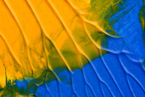 蓝、粉、黄抽象丙烯画在白纸底色上运用罗夏墨迹法绘制颜色纹理图片下载