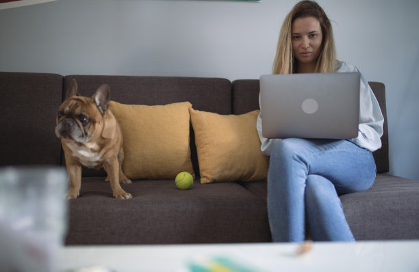 在家办公图片下载