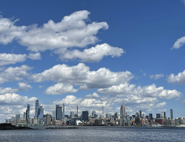 曼哈顿的天际线图片下载