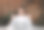 办公室的禅宗。放松的年轻人坐在工作场所的笔记本电脑前冥想图片下载