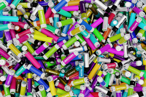 许多人使用无品牌的普通AA电池。3 d渲染。循环、节约、环境、生态理念。图片下载