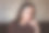 一个美丽的黑发女人的肖像特写图片下载