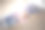 女学生在大学楼前的公园里图片下载