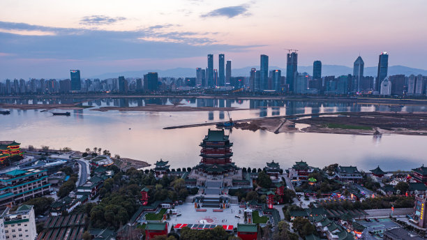 江西南昌滕王阁建筑景观图片下载