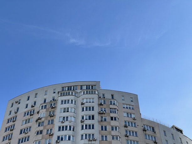 蓝天下的高楼大厦图片下载