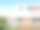 豪华现代住宅的3d渲染，大木地板和草坪庭院。图片下载