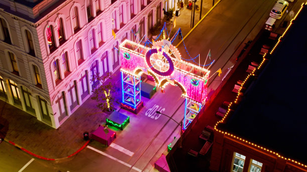 德州加尔维斯顿市中心的高角度鸟瞰图图片下载