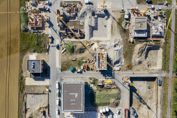 在建公寓楼，鸟瞰图图片下载