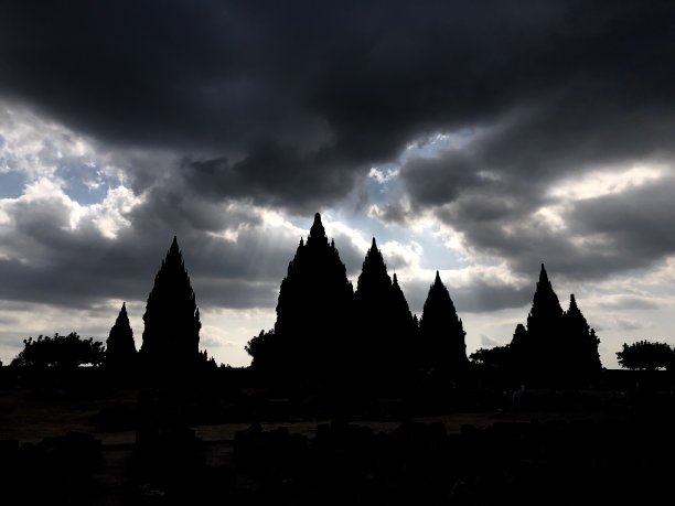 普兰巴南图片下载