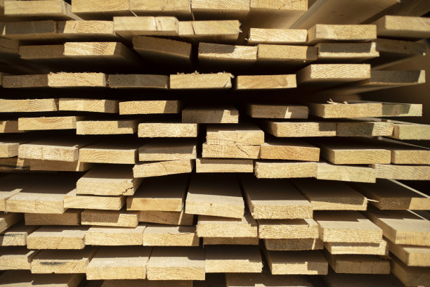 董事会在股票。白板堆叠在一起。图片下载