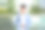 亚洲年轻英俊的大学生在城市街道图片下载