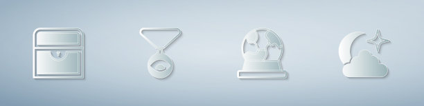 将古董宝箱徽章套在链子上图片下载