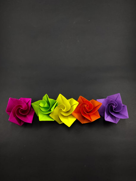 纸玫瑰-股票照片图片下载