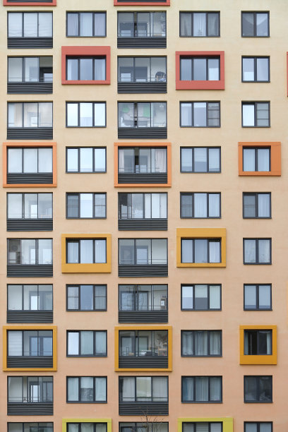 俄罗斯莫斯科市的新建筑立面，现代建筑风格，城市地标，外观对称图片下载