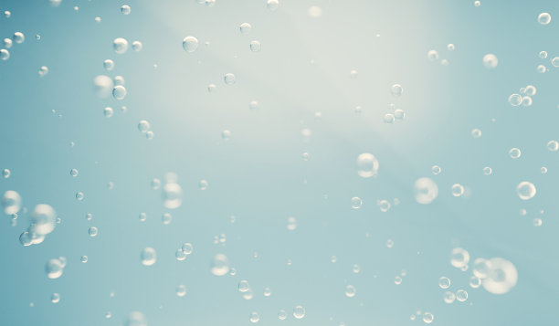 以化妆品广告为背景的3D胶原蛋白精华、维生素玻尿酸护肤液。图片下载