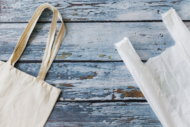 可重复使用的布袋代替塑料袋图片下载