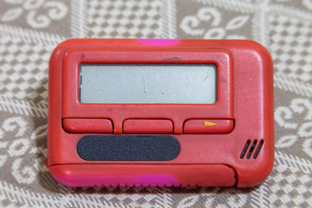 老式寻呼机，老式蜂鸣器。图片下载