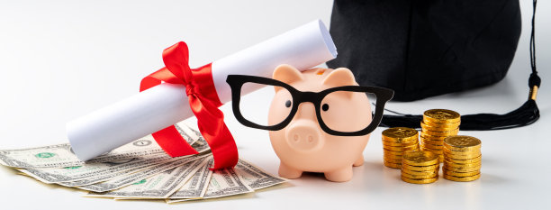 应届毕业生想找工作挣钱的设计理念。图片下载