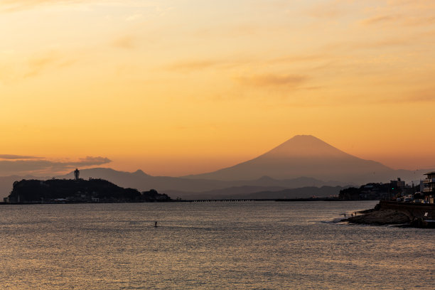 从富士山镰仓看到的日落图片下载