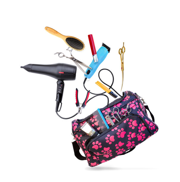 美容袋与悬浮配件孤立在白色图片下载