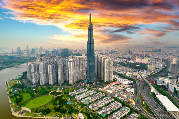 俯瞰俯瞰胡志明市中心的日落场景图片下载