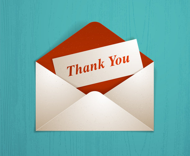 附有感谢卡的木制信封图片下载